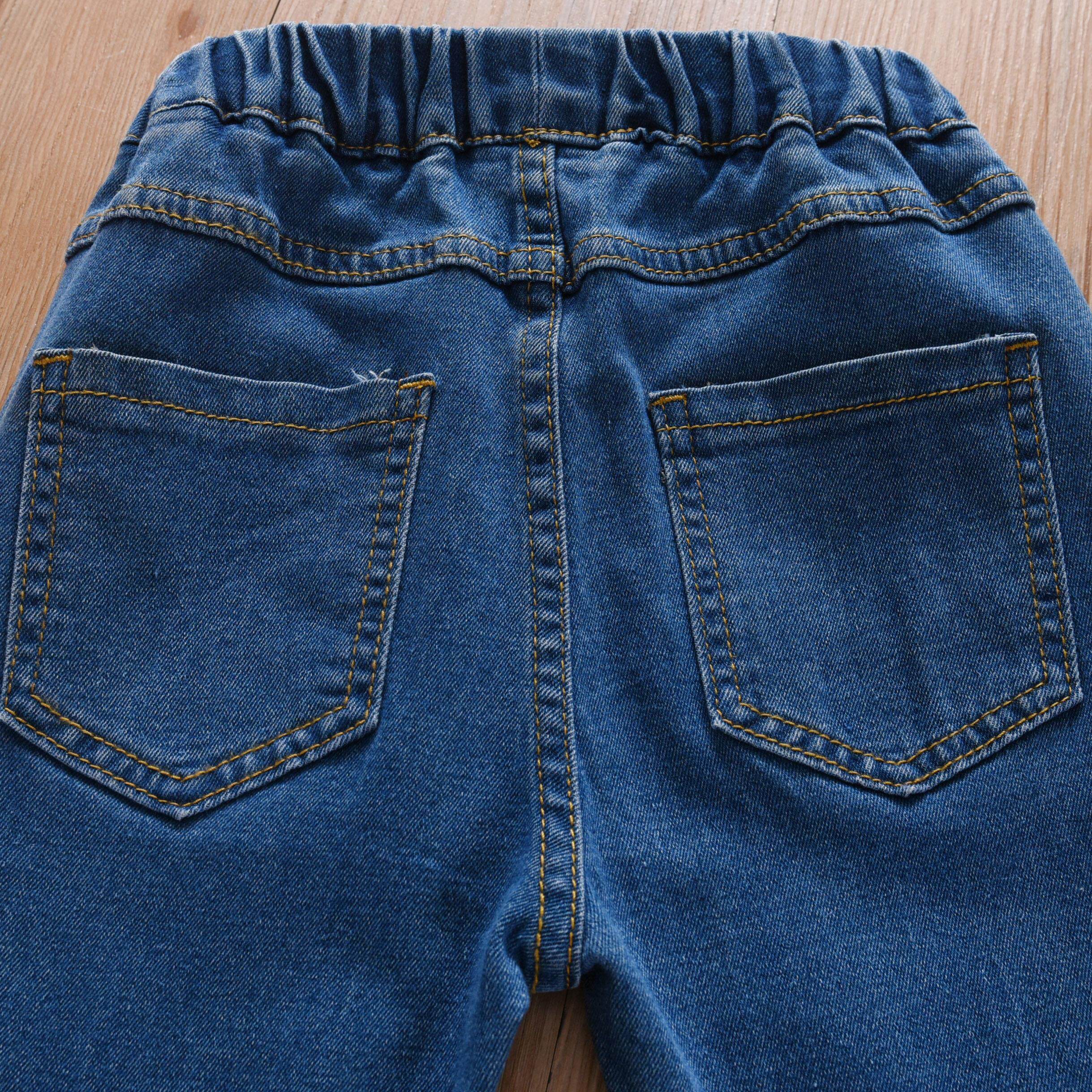 女童牛仔裤春款2025新款洋气儿童宽松裤子女孩时髦百搭喇叭裤长裤