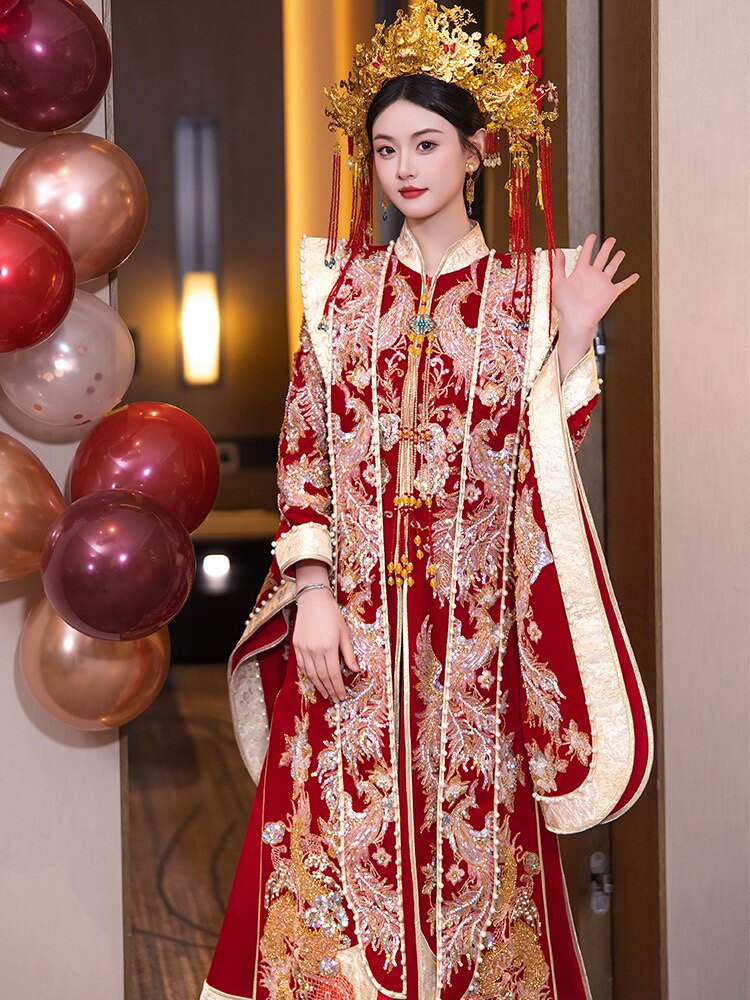 秀禾服新娘新款新中式服凤冠霞帔中国风嫁衣出阁服敬酒服婚显瘦冬