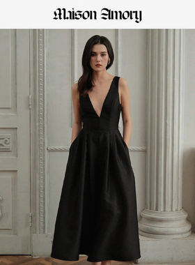 黑色梦露·露背低胸连身长裤 黑色Adore Me Jumpsuit MaisonAmory