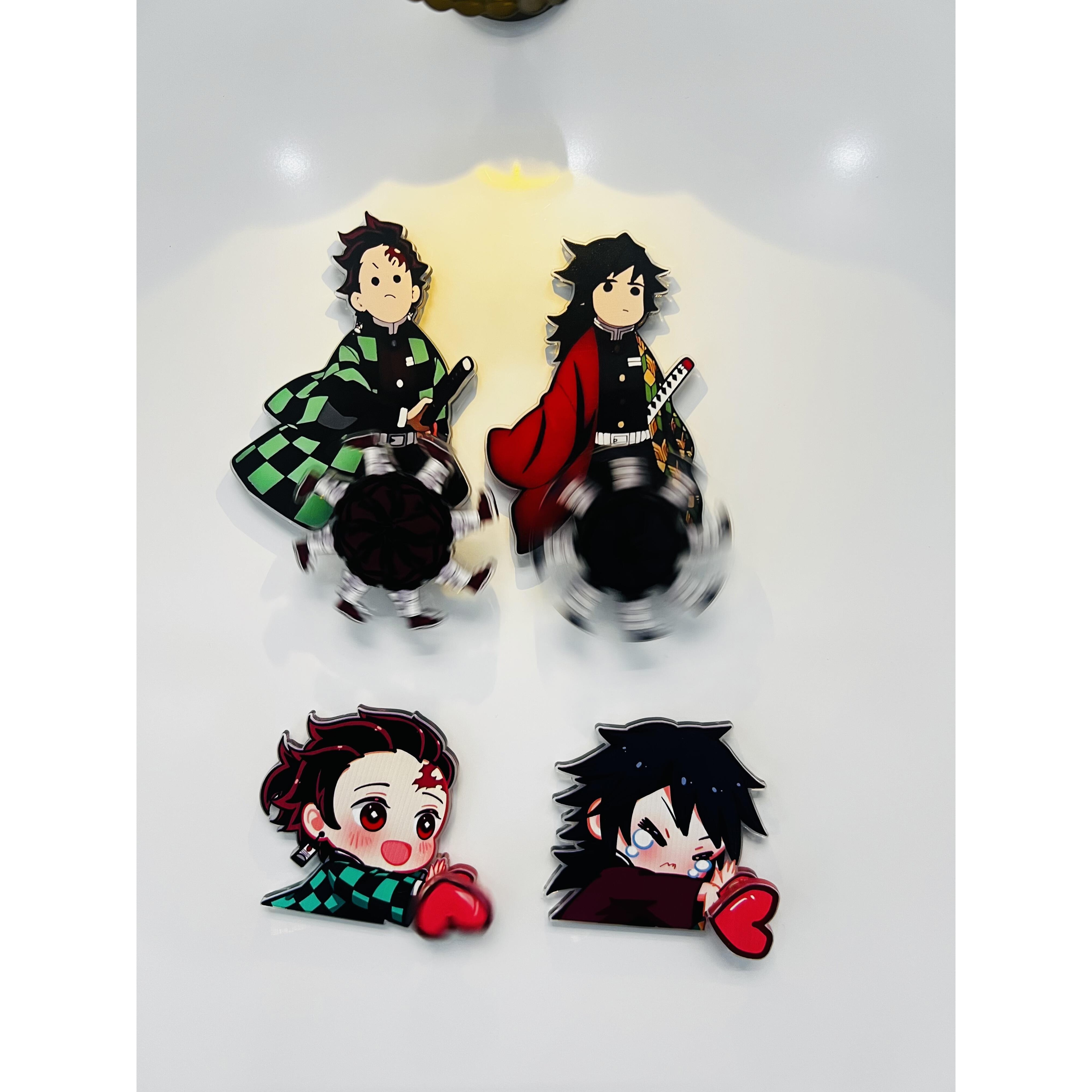 鬼灭之刃周边炭治郎义勇亚克力旋转冰箱贴高颜值装饰贴动漫送礼物