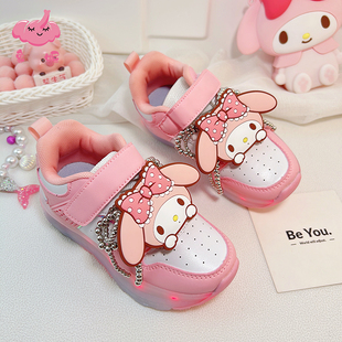 高颜值暴走鞋女小学生儿童隐形双轮自动收缩轮滑鞋子带灯夏季旅游