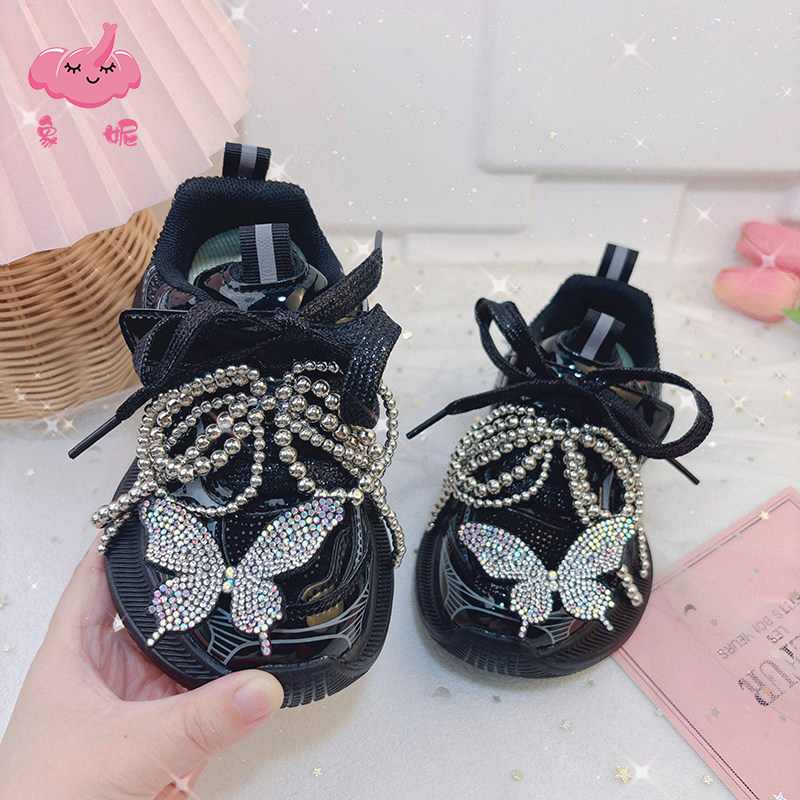 全黑运动鞋女款秋冬儿童蝴蝶休闲鞋女童女宝春季魔术贴轻便老爹鞋
