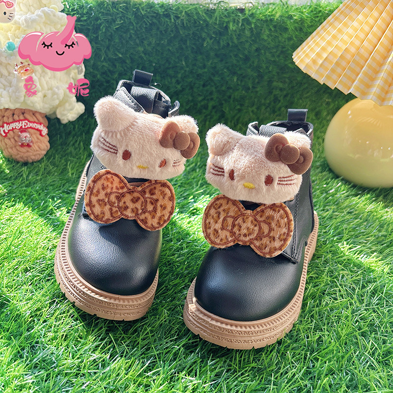 女童马丁靴2025新款今年流行爆款儿童靴子女孩卡通防滑皮靴女款冬