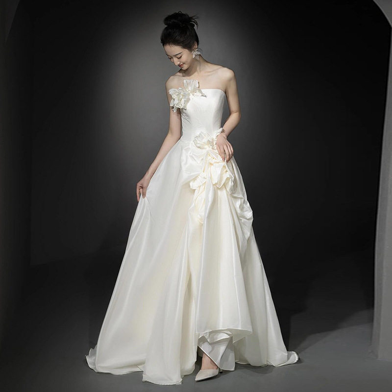 法式抹胸气质婚纱礼服裙森系轻婚纱迎宾缎面高级感花朵小众出门纱,女装/女士精品,婚纱,淘宝优惠券,粉丝福利购,淘宝优惠卷