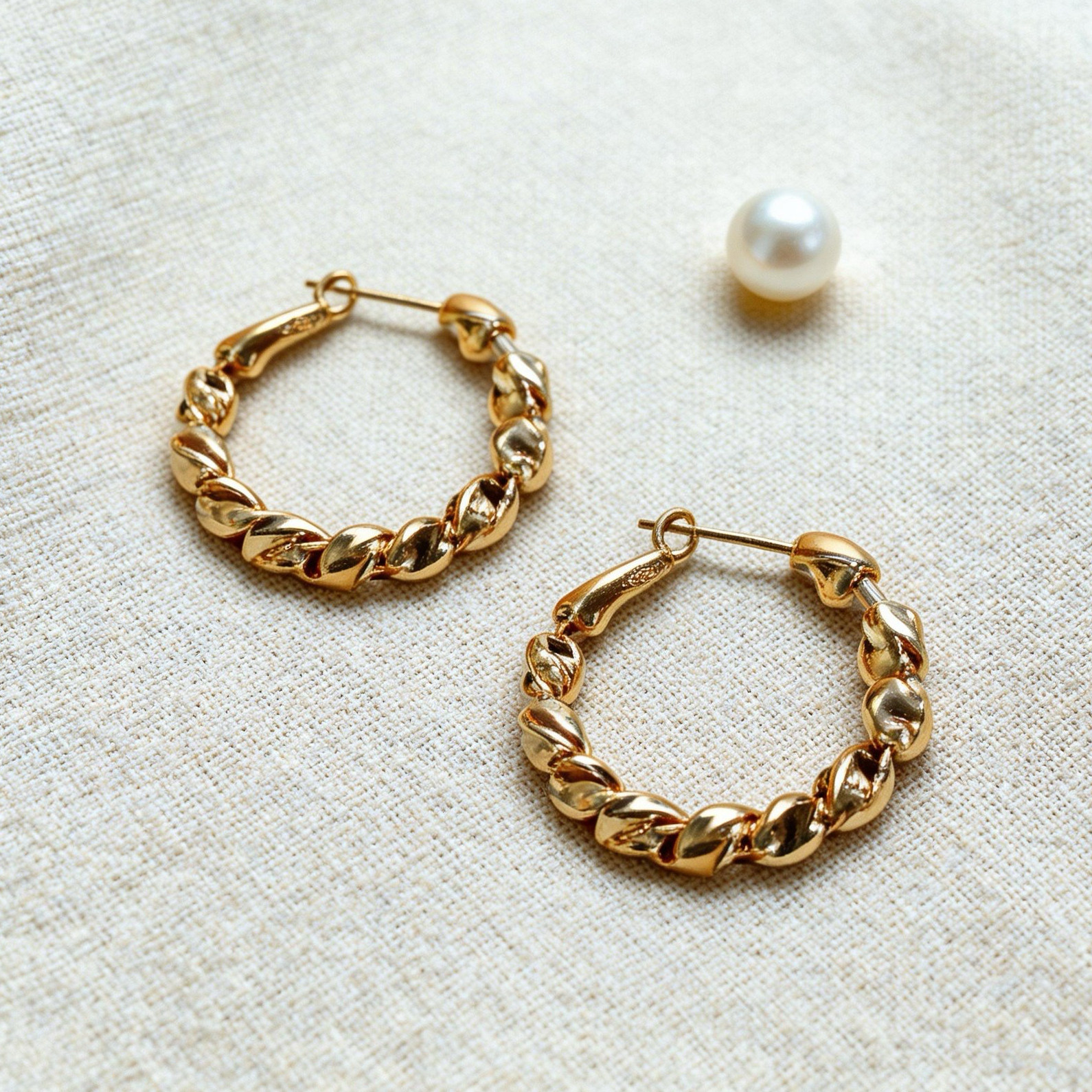 欧美简约几何麻花圆形耳圈s925银针冷淡风气质个性甜酷时尚耳环女