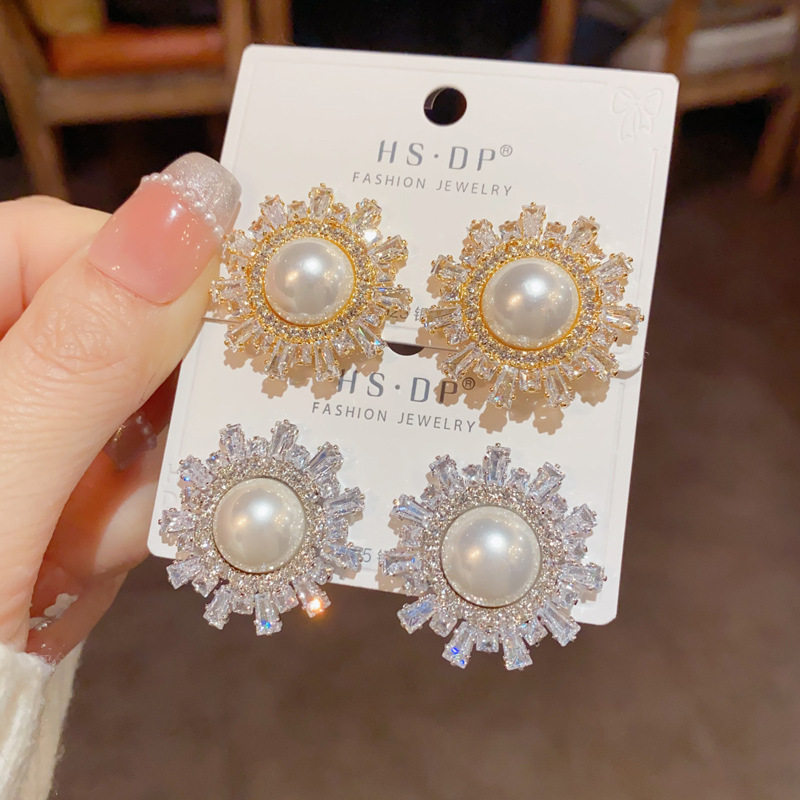 韩式个性百搭夸张满钻珍珠太阳花耳钉s925银针精致时尚轻奢耳环女,饰品/流行首饰/时尚饰品新,耳钉,淘宝优惠券,粉丝福利购,淘宝优惠卷