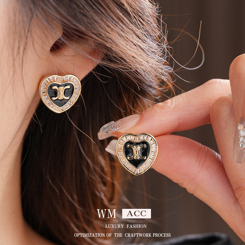 中古vintage爱心耳钉银针锆石滴油字母耳环高级感复古气质耳饰女,饰品/流行首饰/时尚饰品新,耳钉,淘宝优惠券,粉丝福利购,淘宝优惠卷