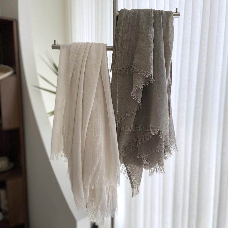 棉麻纯色围巾女中长纱巾日韩文艺沙滩长巾旅游围脖大披肩夏季防晒