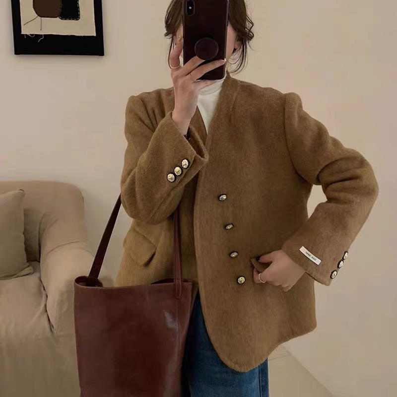 云朵设计韩系v领高级感气质显瘦羊毛外套（含70绵羊毛）YS3-3988