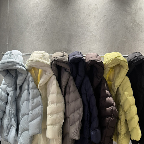 云朵冬上新新国标宽松连帽松弛感中长保暖羽绒服外套FDD