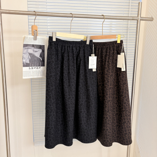 云26年春款 轻奢氛围感豹纹图案高腰百褶裙半身裙QX5511