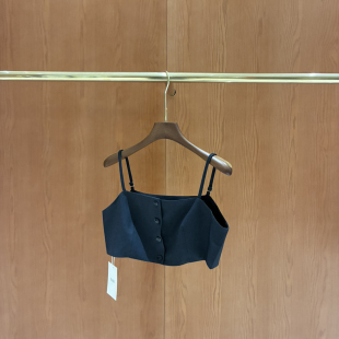 云朵miu系穿搭时髦精搭配叠穿神器吊带背心 E26A6127 含2羊毛