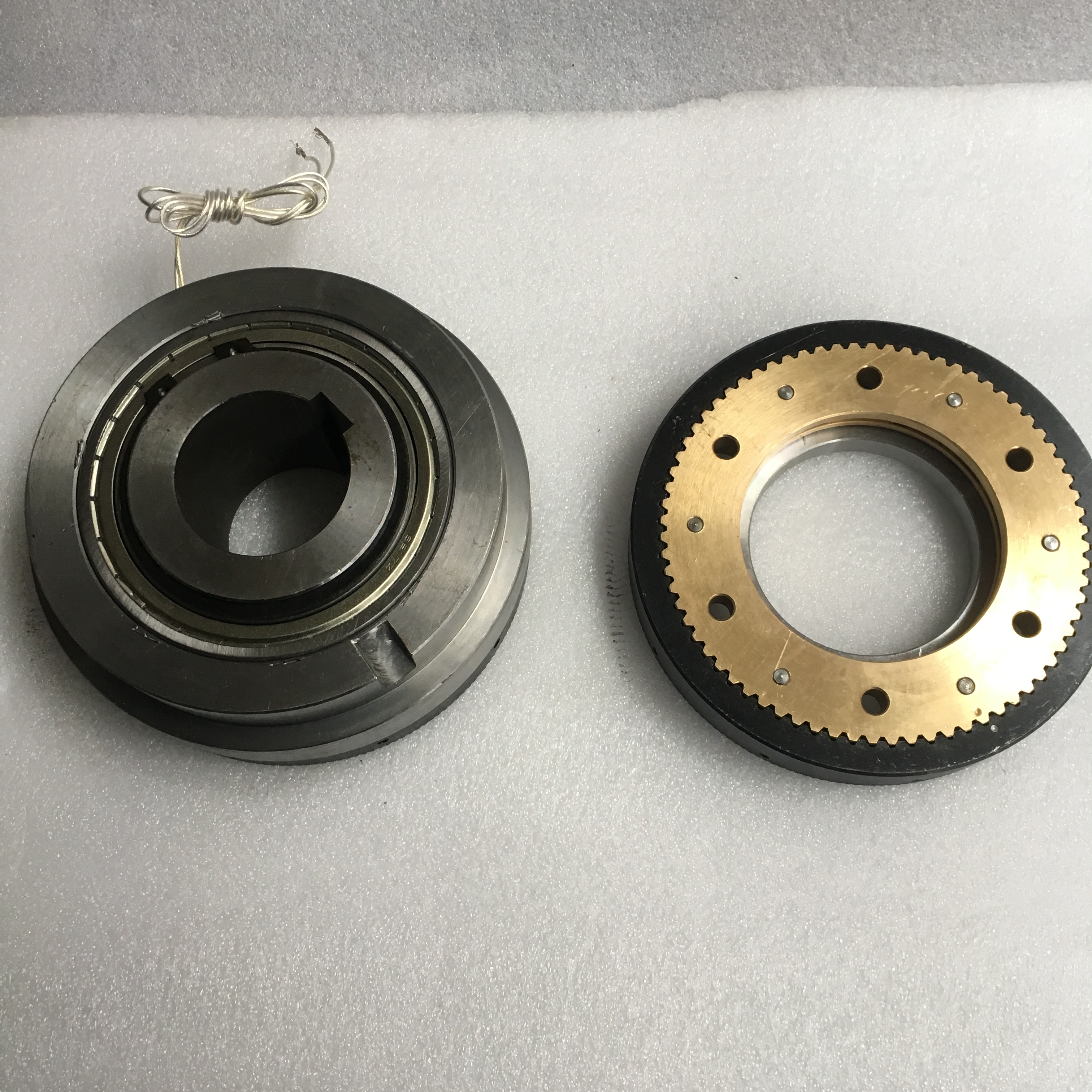 新款牙嵌式多片电磁离合