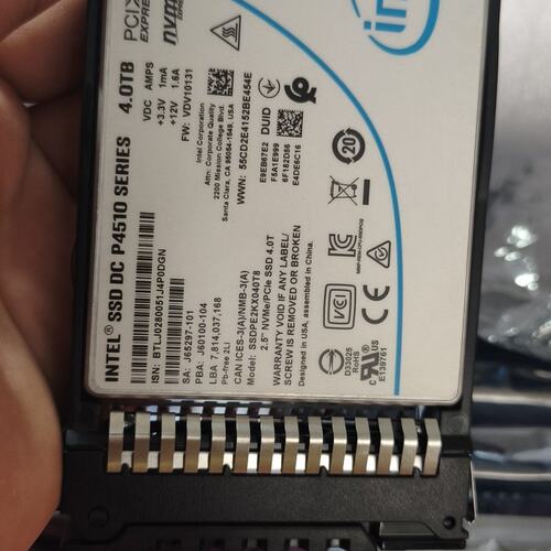 {议价}英特尔P4510+4TB企业级固态硬盘