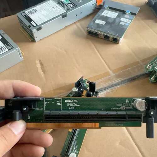 {议价}戴尔R640服务器RISER2扩展卡 0W6D08