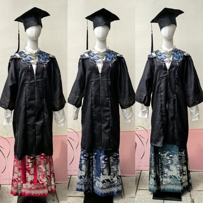 出租学士服男生马面裙云