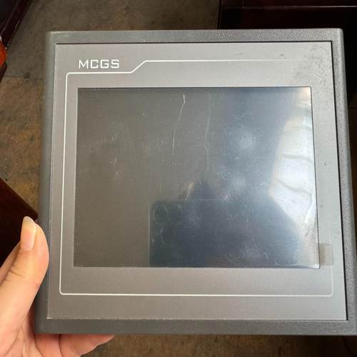 （设备配件）昆仑通态TPC7062K  DL  7寸触摸屏   实图