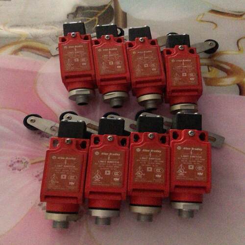 AB限位开关 LIMIT SWITCH IEC 60947-