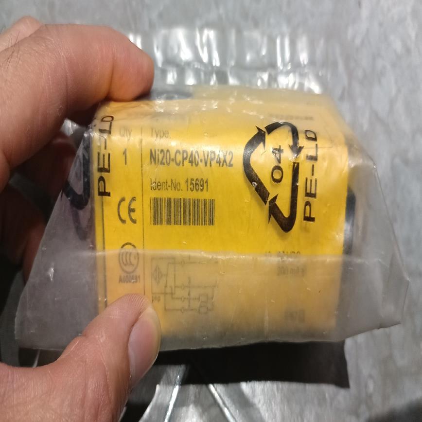 全新图尔克Ni20-CP40-VP4X2传感器 接近开关，原
