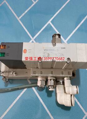 【荣强工控】二手拆机 SMC 电磁阀 VQ4300R-5 带底座，成色如