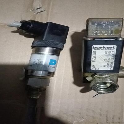 [德峰]压力一起德鲁克，DRUCK传感器，如图拆机PTX1400两个