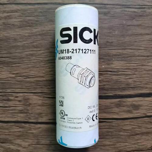 现货全新原装 SICK西克 UM18-217127111 超