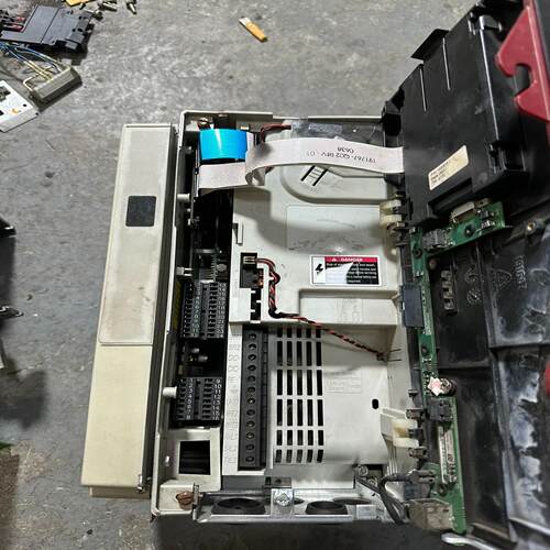 （设备配件）罗克韦尔20DC022A0EYNANANEsAB700变频器