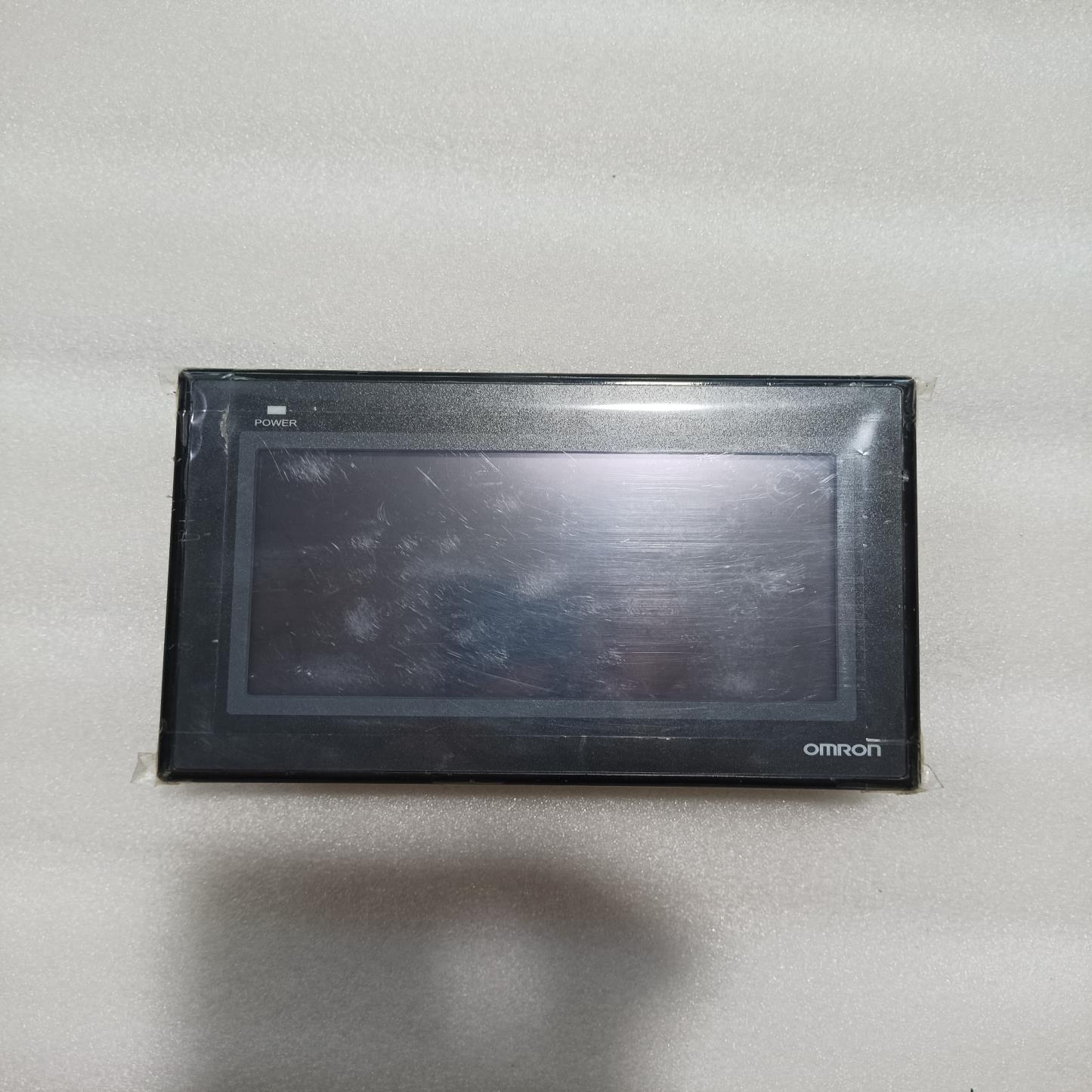 NB7W-TW01B触摸屏九新现货