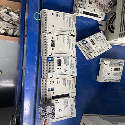 伦次IO卡E82ZAFCC E82ZAFSC000 E82Z议价