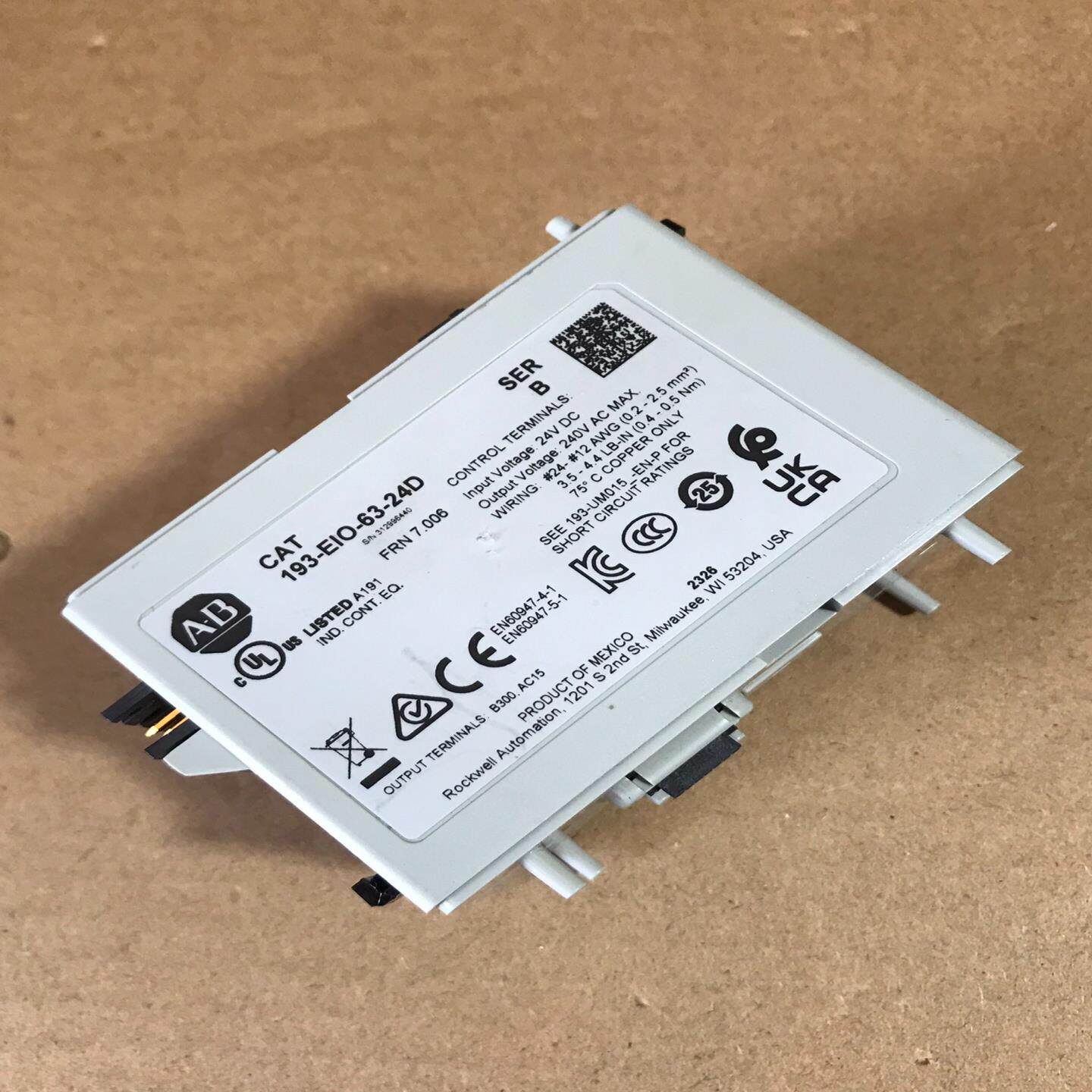 AB罗克韦尔193-EIO-63-24D 新的未使用 年份2