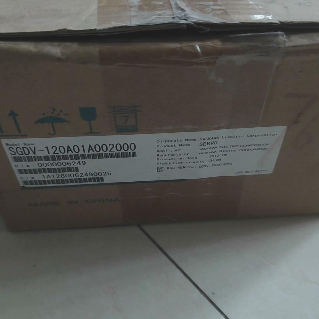 安川SGDV-120A01A002000全新原装机器