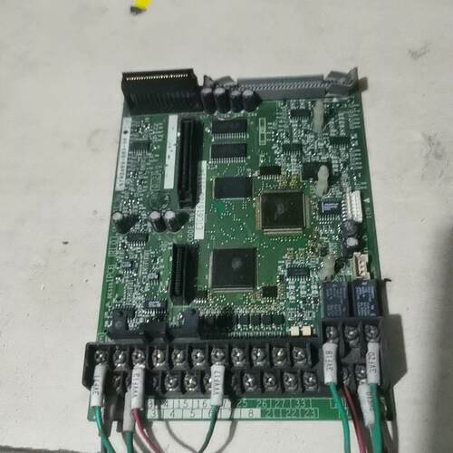 （设备配件）安川！ETC616760 主板质量拆机S1114包好变频器-