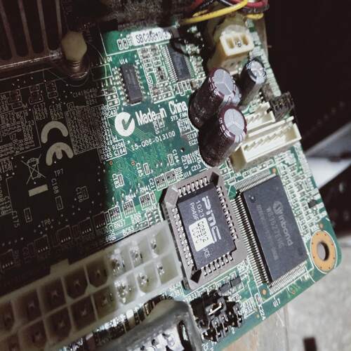 [德峰]- Q06   工业013100工控机艾讯-15SBC8主板