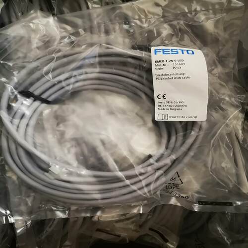 KMEB-1-24-5-LED，订货号151689，插头SE