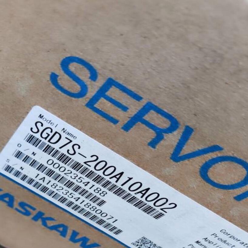 SGD7S-200A10A002 安川驱动器 全新