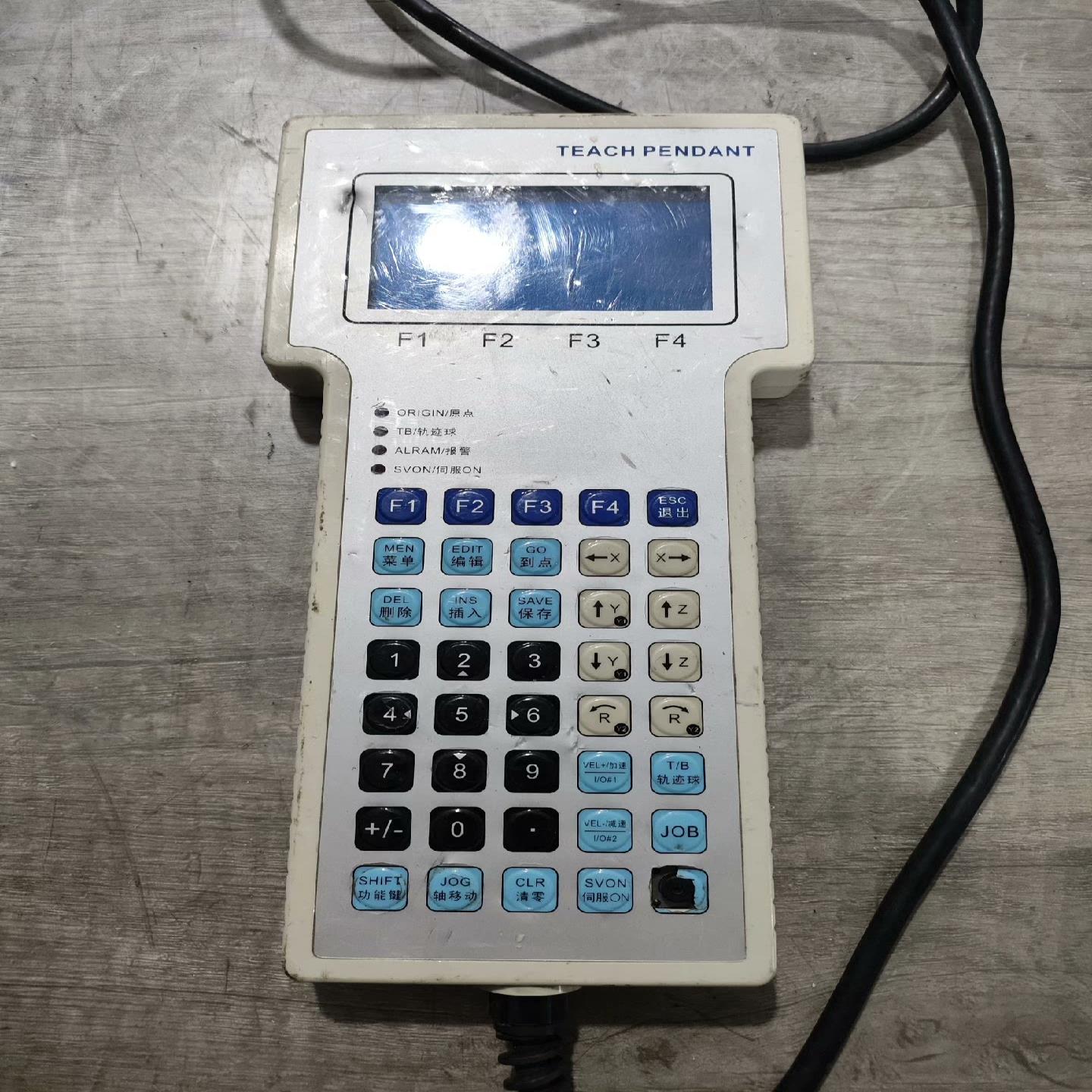 (设备配件)示教板成色。拍摄,如图  PENDANT实物机器人TEACH