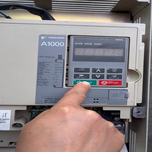 （请询价）拆机安川变频器55/45KW