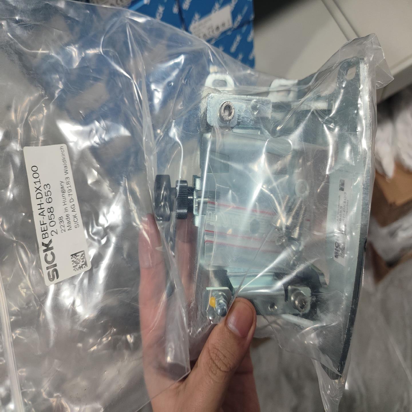 BEF-AH-DX100有9个全新原装正品2058653德国