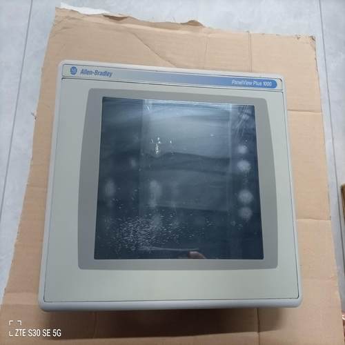 （设备配件）AB触摸屏2711P-RDT10CB PR2 成色如图，议价