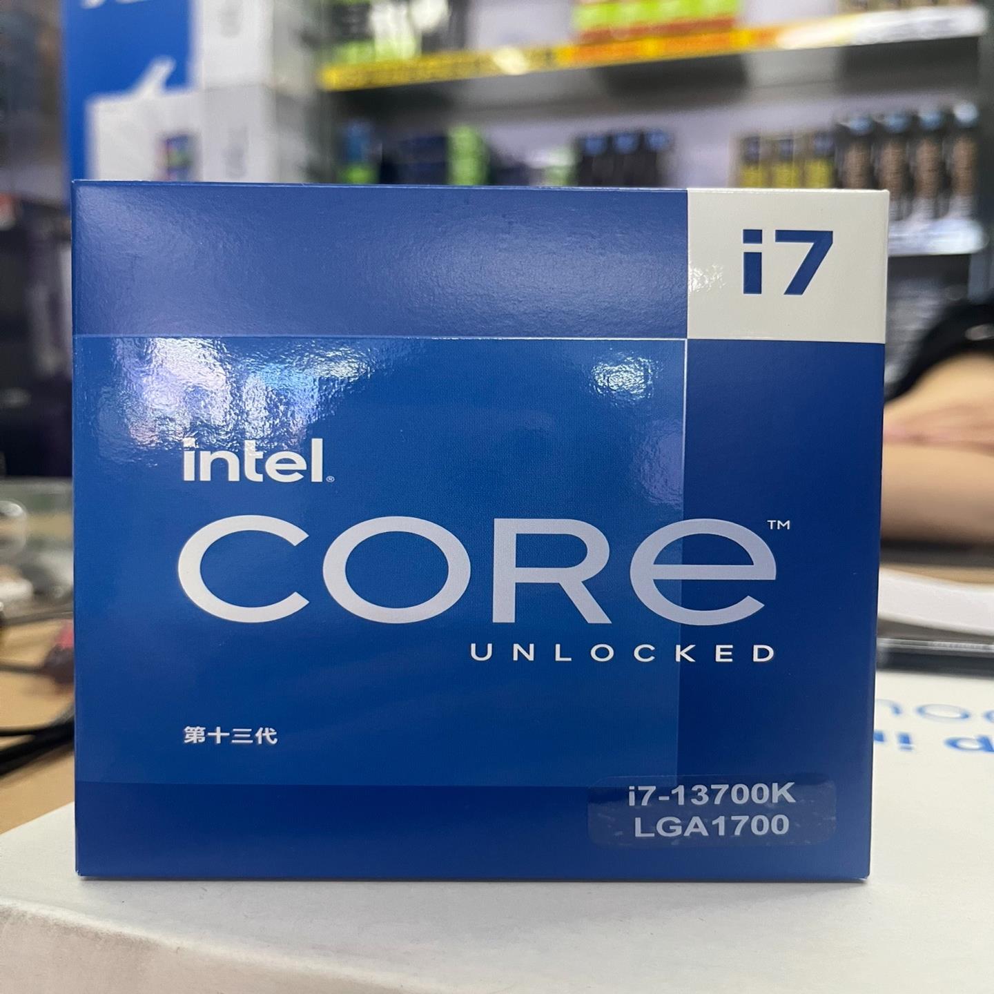 （）I7-13700K盒装全新未拆封