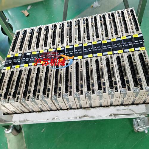 安川5系400 W九成新以上