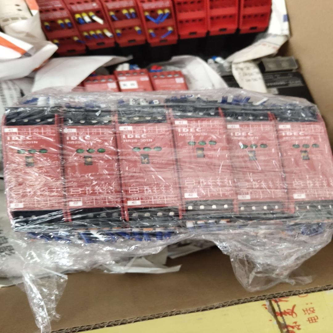 I和泉安全继电器HR1S-AF HR2S-301N