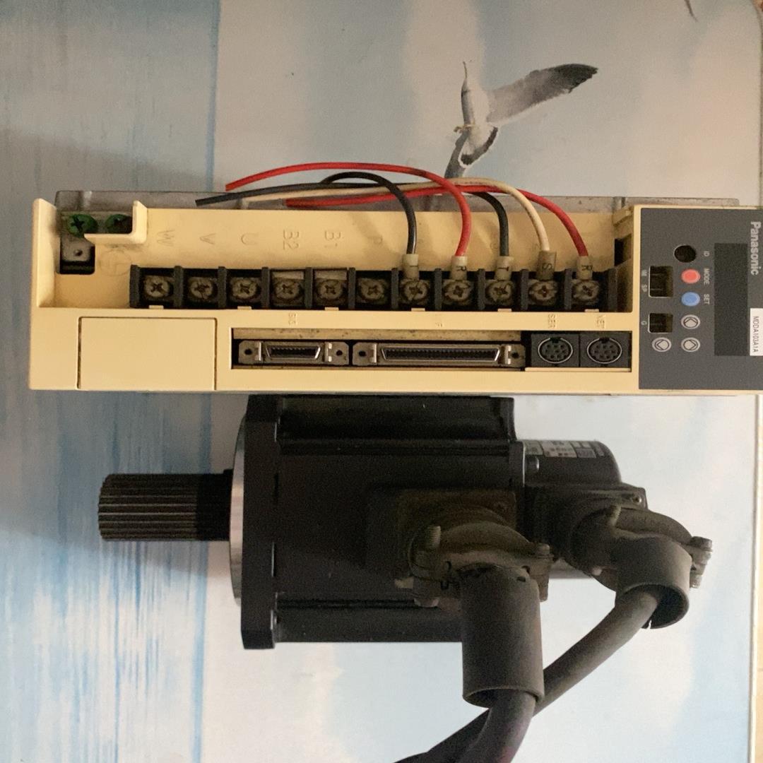 a3伺服驱动MDDA103A1A带电机MDmA102A1