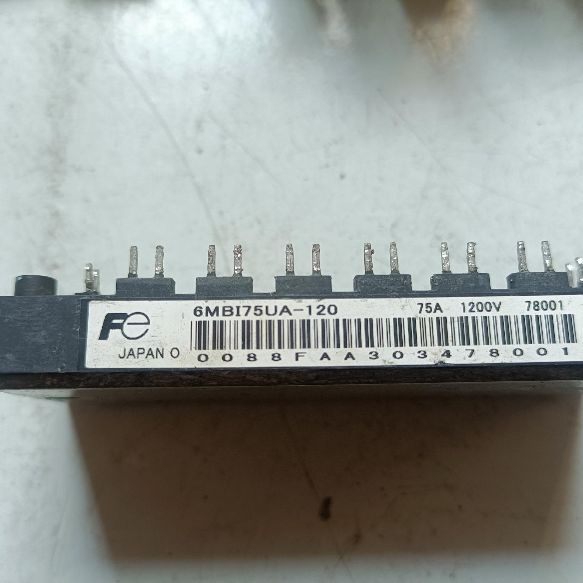 富士模块，6MBI75UA-120，＇＇自己，成色如图。
