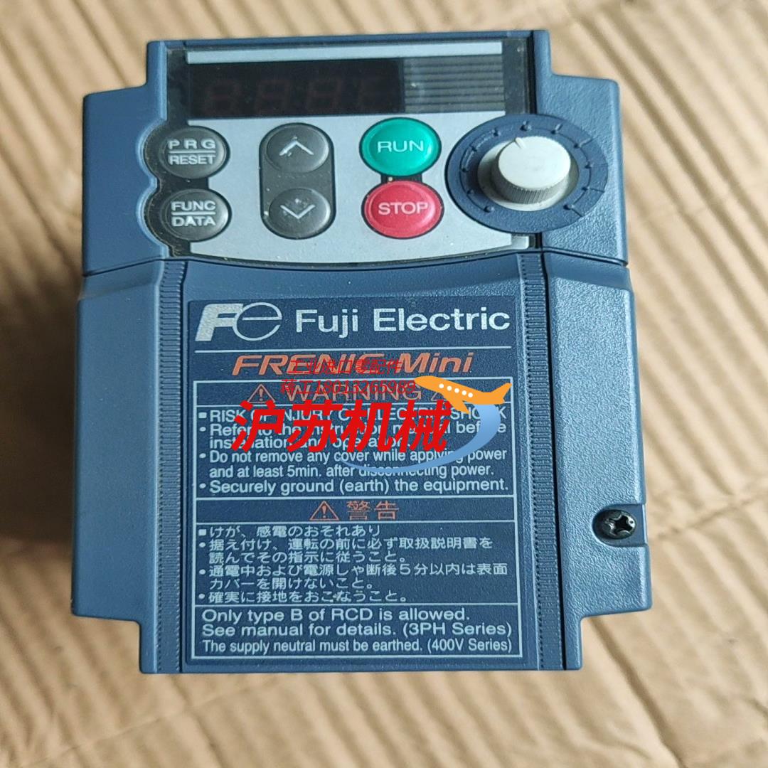 富士变频器FRN0.75C2S-2J 0.75kw