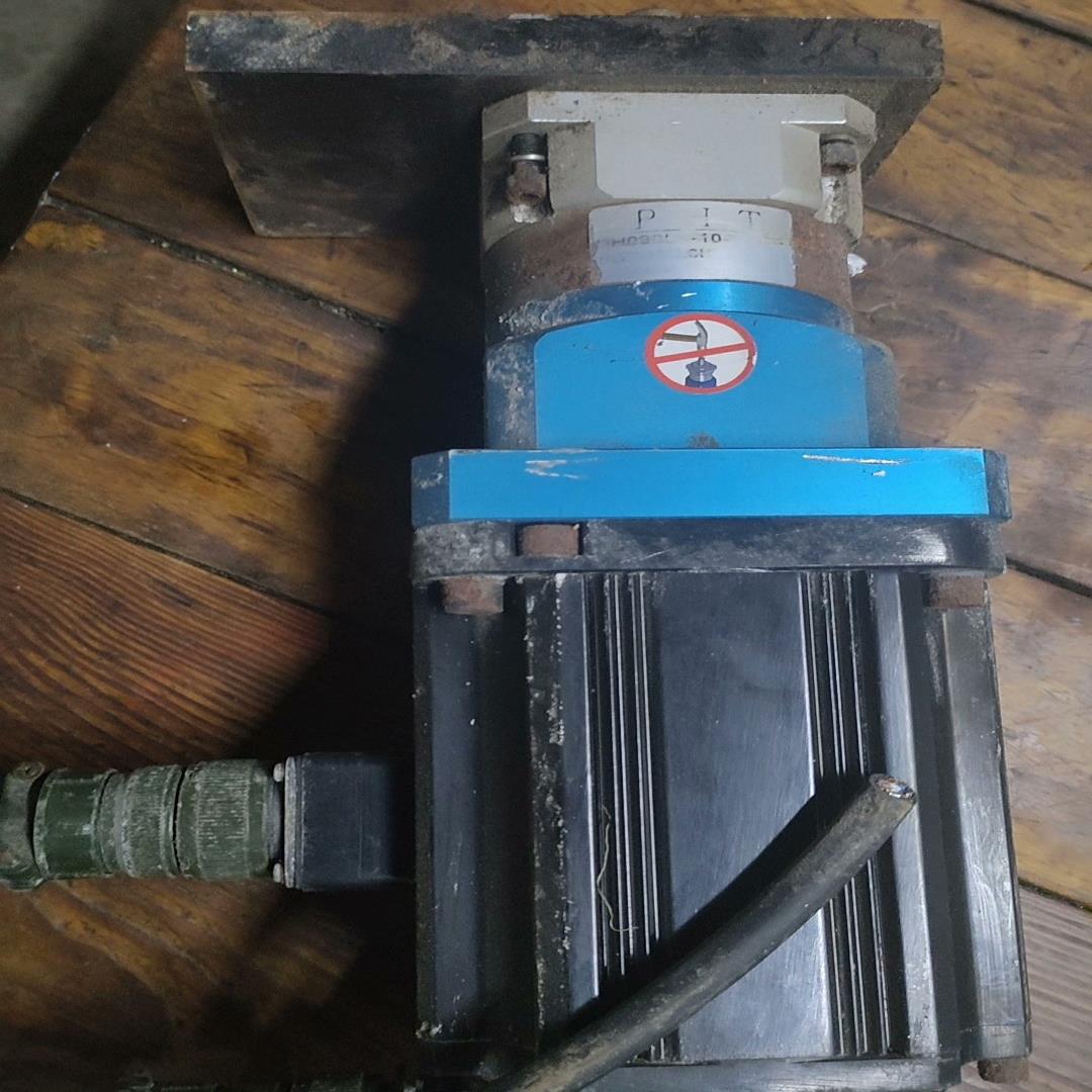 [德峰]伺服电机TSM多摩 拆机N8270E716川多摩川1306，