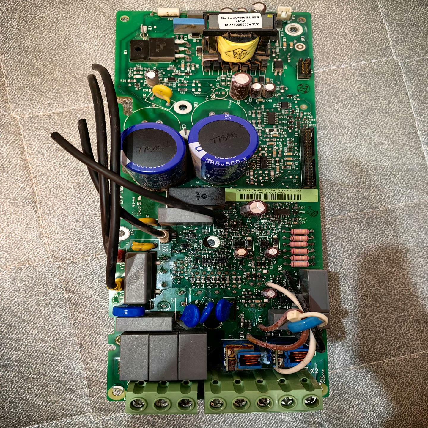 （设备配件）变频器ABB拆库房，功能包好SINT4110C堆场，机件主板