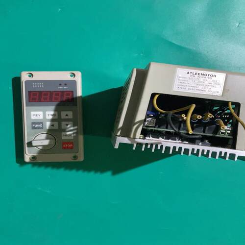 [德峰]拆机爱德利 变频器 AS2-107R 1.9KVA 220V