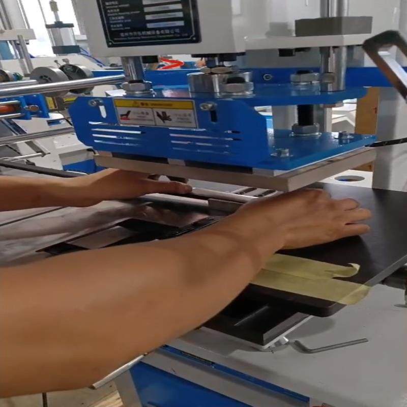 （设备配件）烫金机，塑料件烫金烫银，效果好,3C数码配件,其它配件,淘宝优惠券,粉丝福利购,淘宝优惠卷