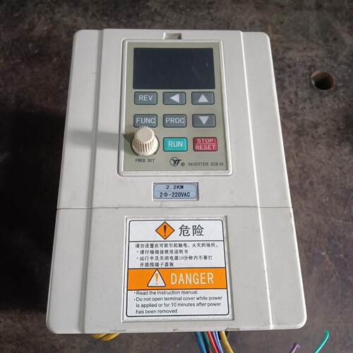 （设备配件）亚泰变频器 2.2KW YTA0022G2S3B(B2B-W